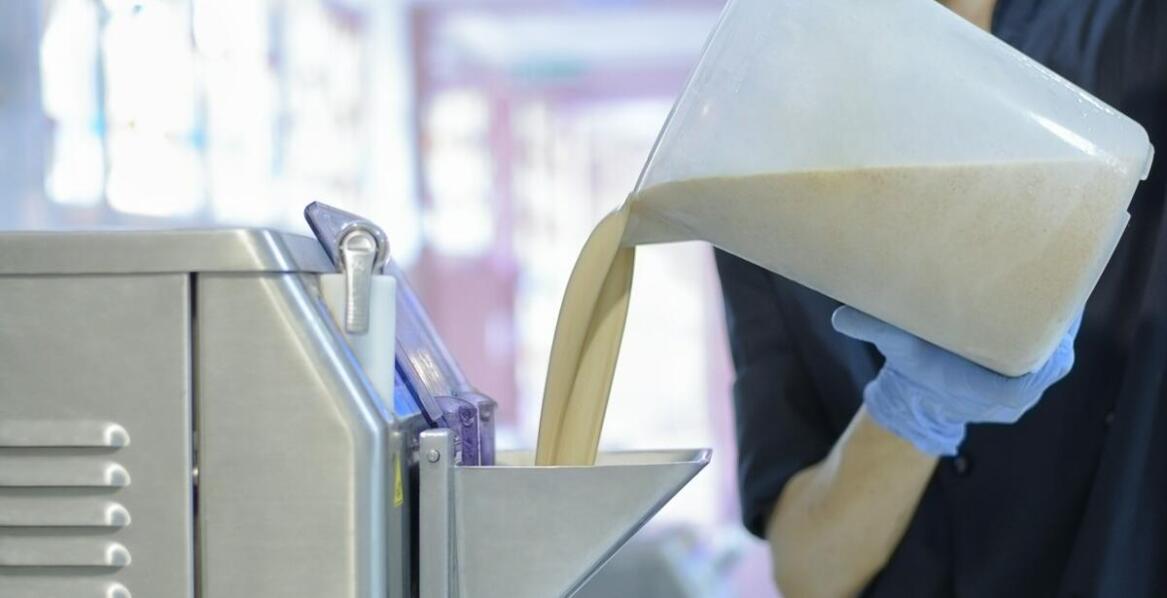 Preferencyjne warunki zakupu maszyn do lodów: Jakie korzyści możesz uzyskać?