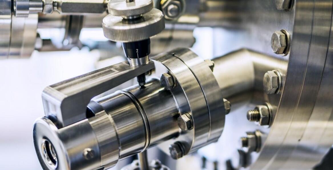 Otwarte elektrozawory i ich wytrzymałość podczas pracy z cieczami o temperaturze 60 stopni Celsjusza