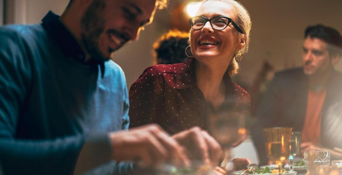 Jak przekomarzanki mogą wzbogacić klimat artystycznej imprezy?