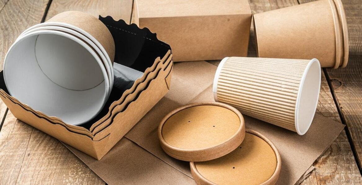 Czym charakteryzują się innowacyjne drewniane projekty opakowań?