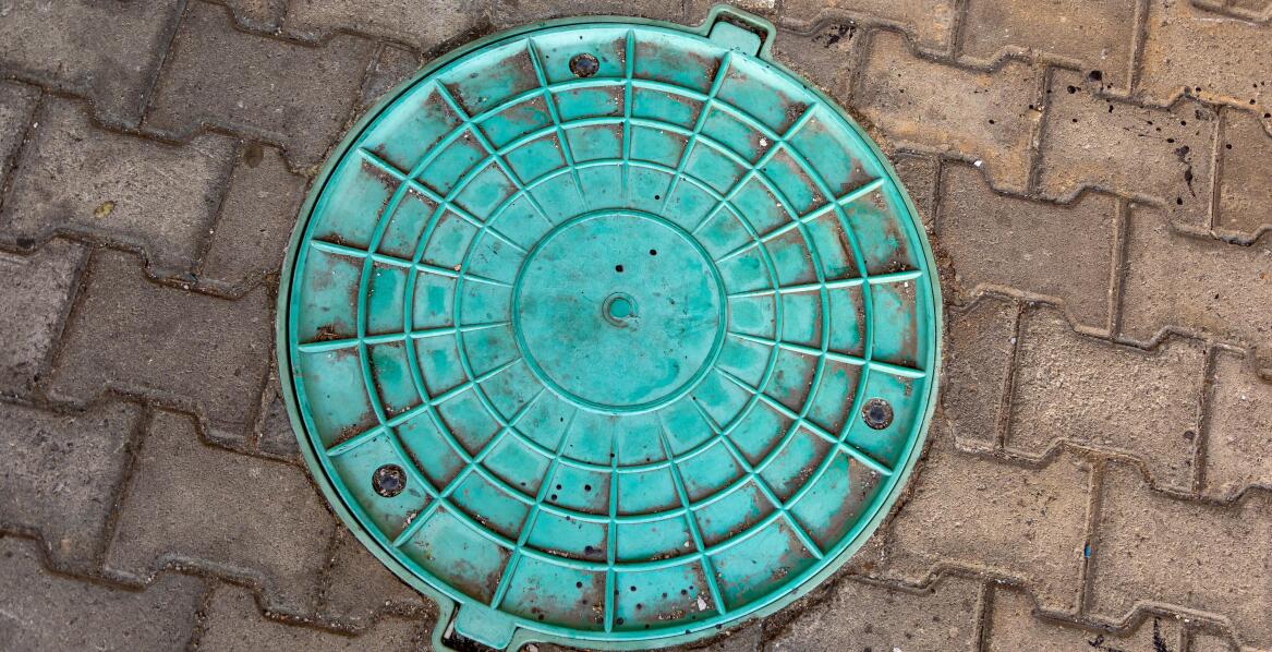 Dlaczego polipropylen jest idealnym materiałem do pokryw kanalizacyjnych?