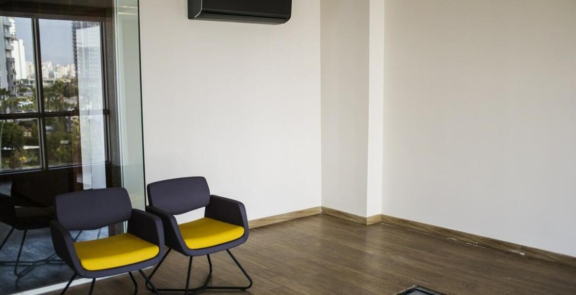 Jak HRV 100 Awenta może wspomóc wentylację w biurach o dużej powierzchni?