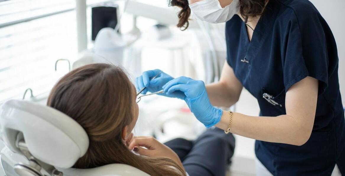 Jakie są przeciwwskazania do szynowania zębów?