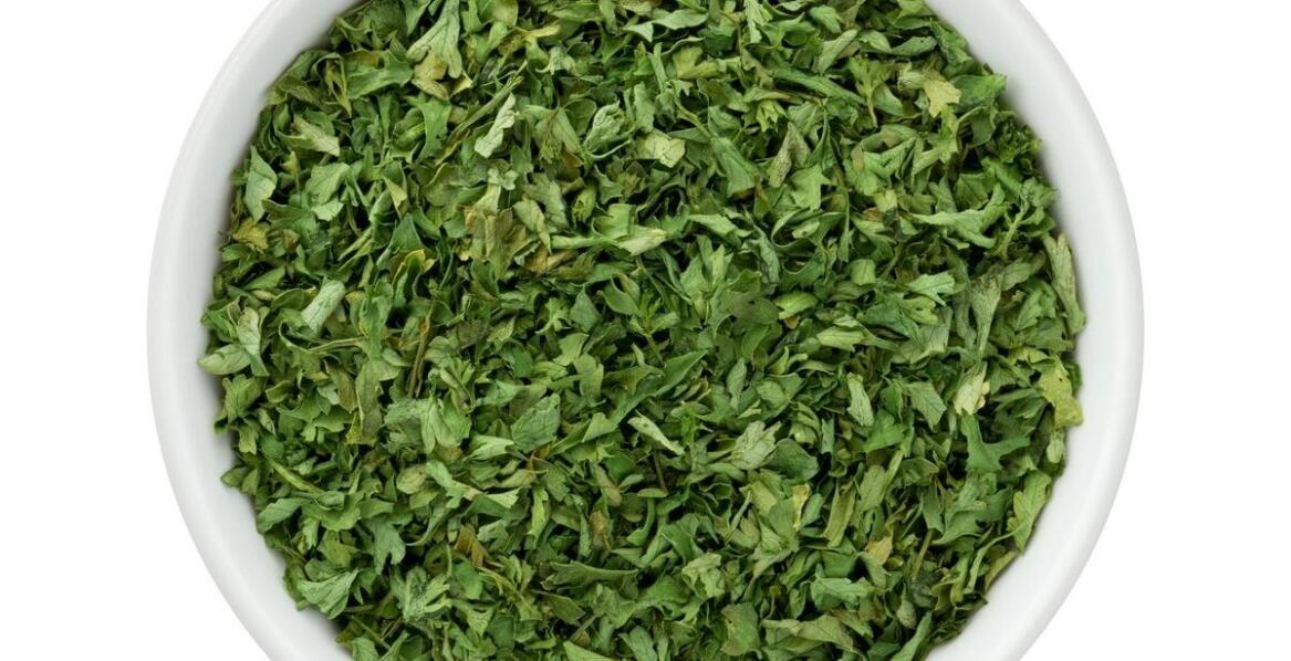 Jak ziołowe składniki zawarte w karmie Orijen wspierają zdrowie psa?