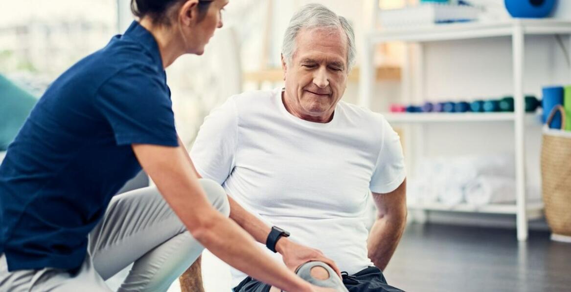 Jak wybrać najlepszą cenową opcję na usunięcie łąkotki?