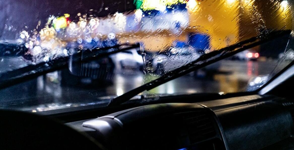 Najczęstsze problemy z samochodowymi wycieraczkami ze spojlerem i jak je rozwiązać