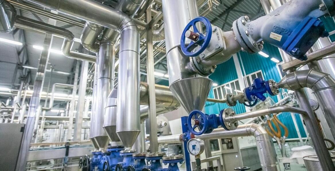 Jakie są wyzwania związane z instalacją odcinających przepustnic?