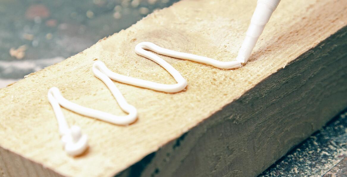 Przewaga produktów z 12-miesięczną gwarancją od daty produkcji.