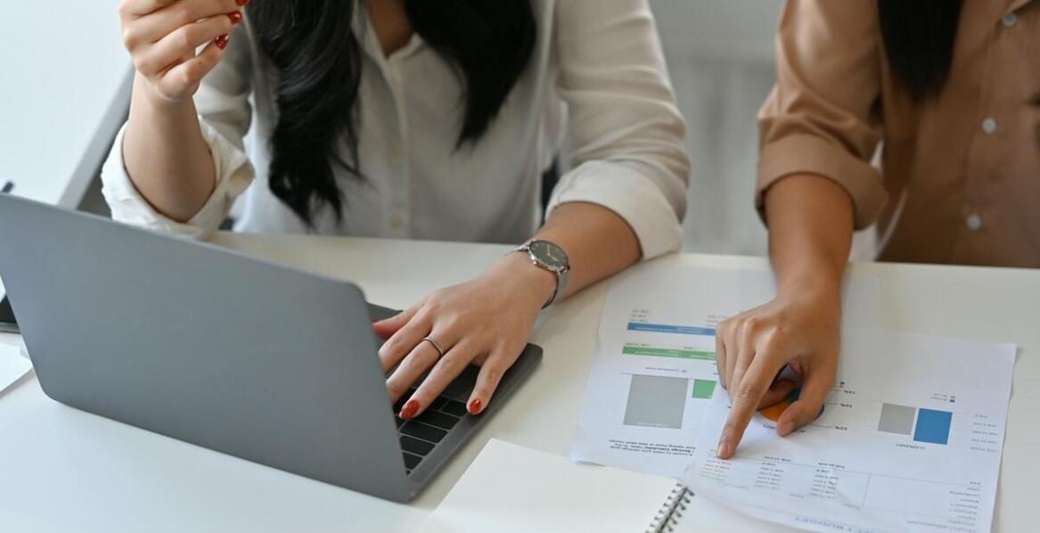 Jak biuro rachunkowe wspiera przedsiębiorców w wyborze najlepszego systemu księgowego?