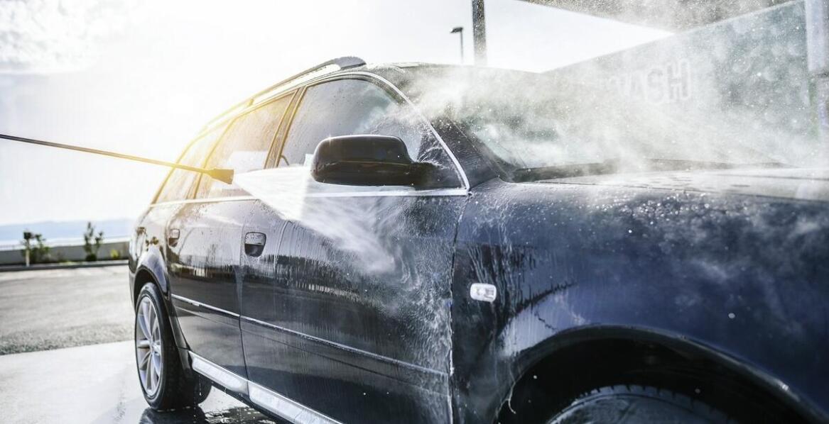 Zrównoważone rozwiązania dla myjni samochodowych: Zmniejszanie wpływu na środowisko.