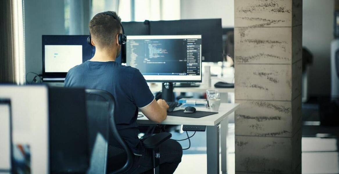 Znaczenie technicznego wsparcia w implementacji monitorujących systemów