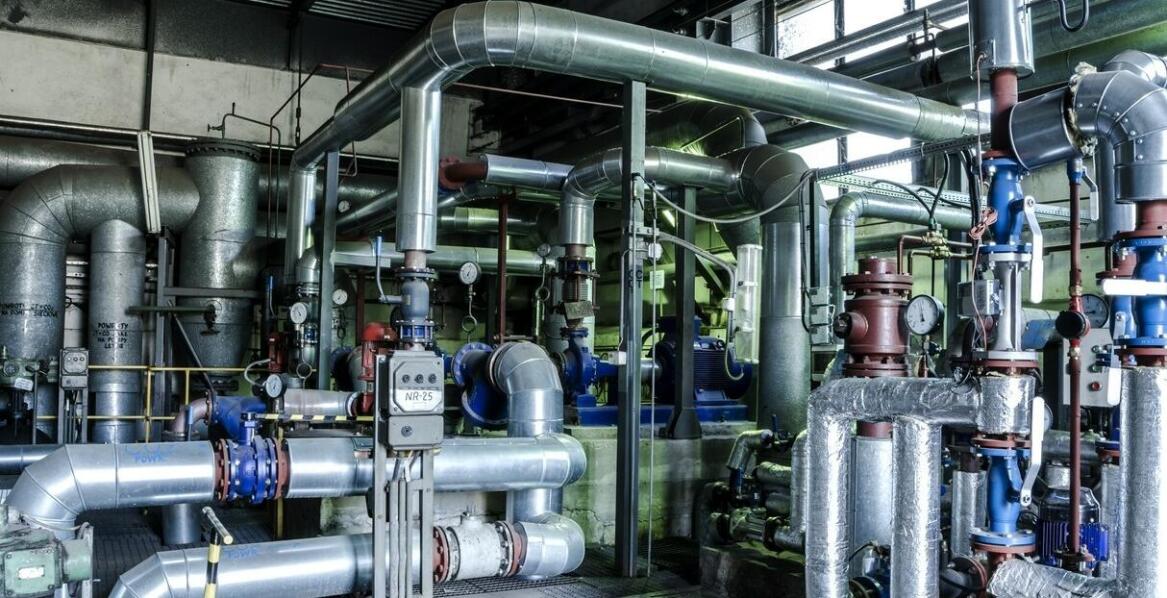 Wydajność śrubowych kompresorów w zastosowaniach przemysłowych