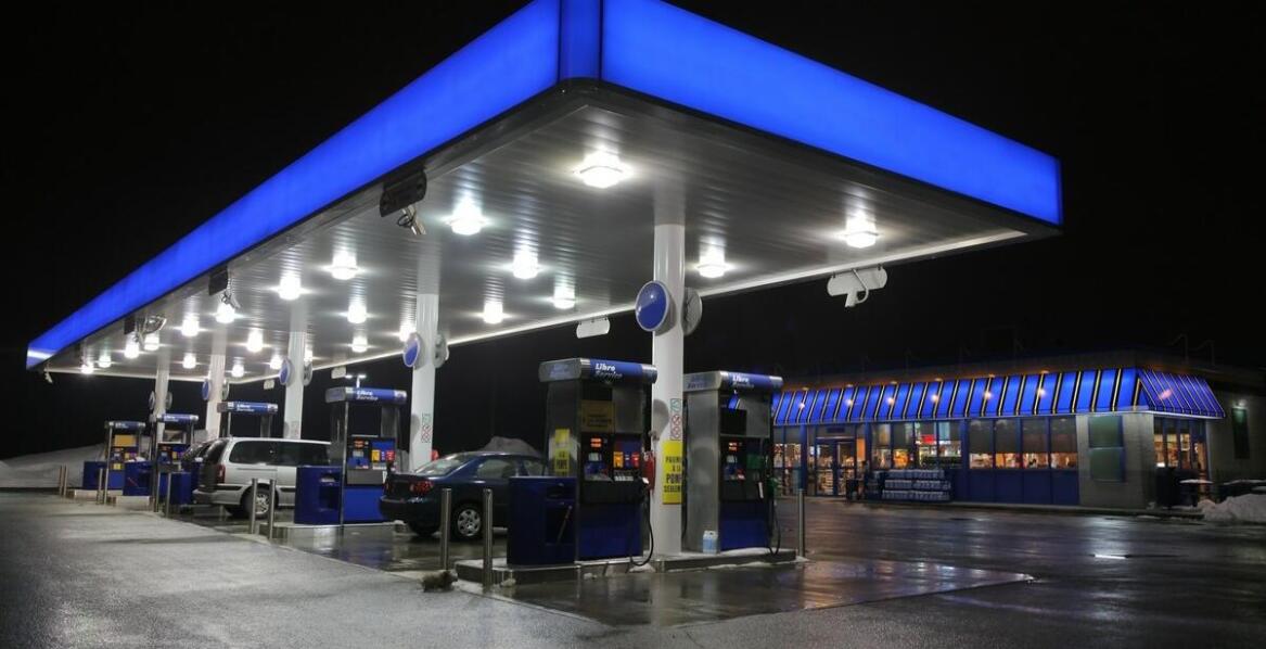 Jakie są najpopularniejsze opcje programów do czyszczenia w nowoczesnych myjniach?