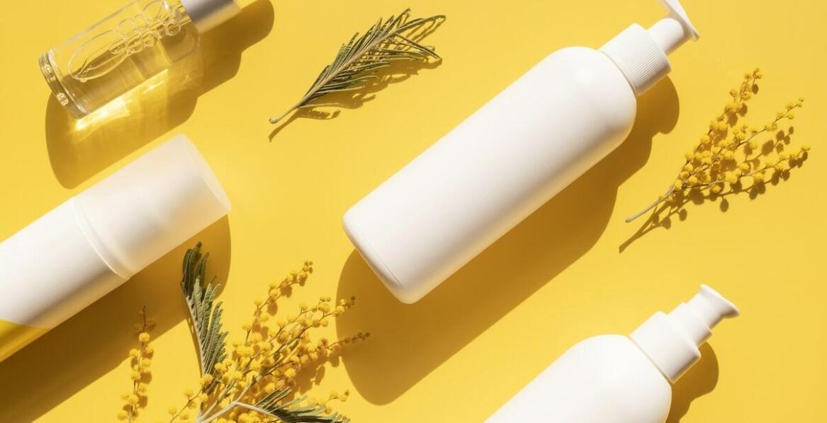 Jak wybrać idealny produkt do oczyszczania skóry z oferty AVA & MAY?