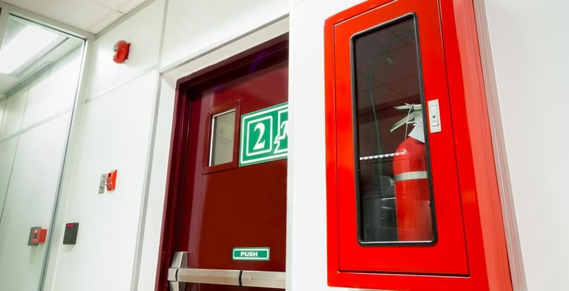 Jakie techniczne parametry powinny spełniać nowoczesne przeciwpożarowe zamknięcia?