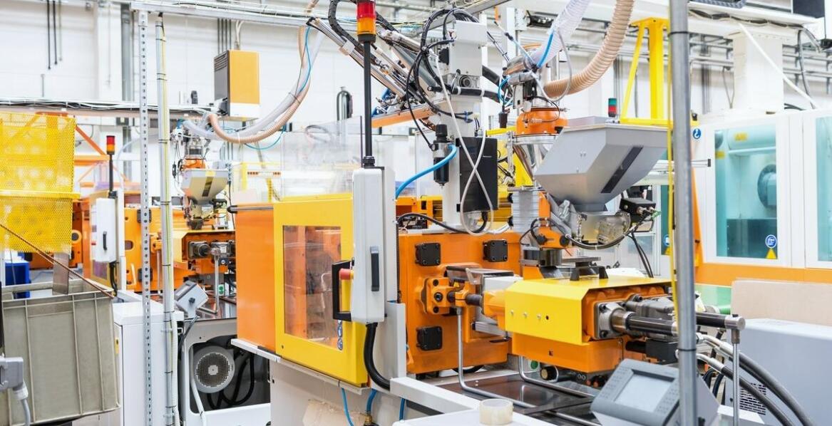 Jak outsourcing utrzymania ruchu wpływa na modernizację procesów linii produkcyjnych?