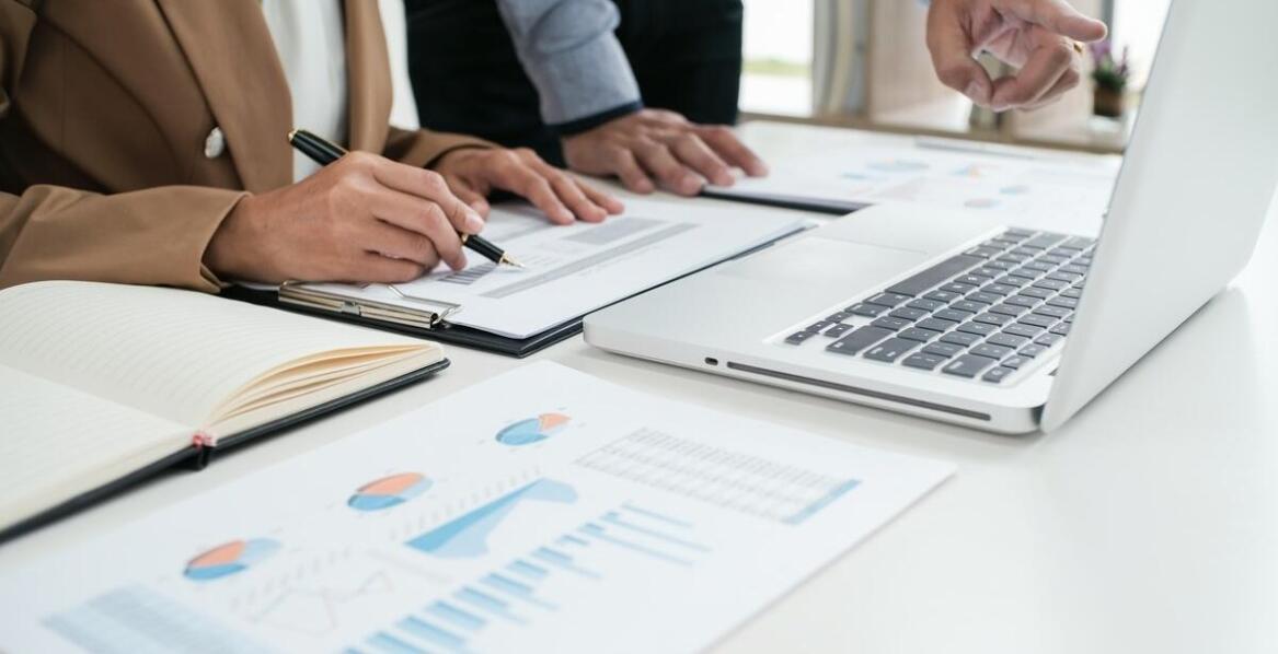 Restrukturyzacja firmy z perspektywy – kluczowe etapy