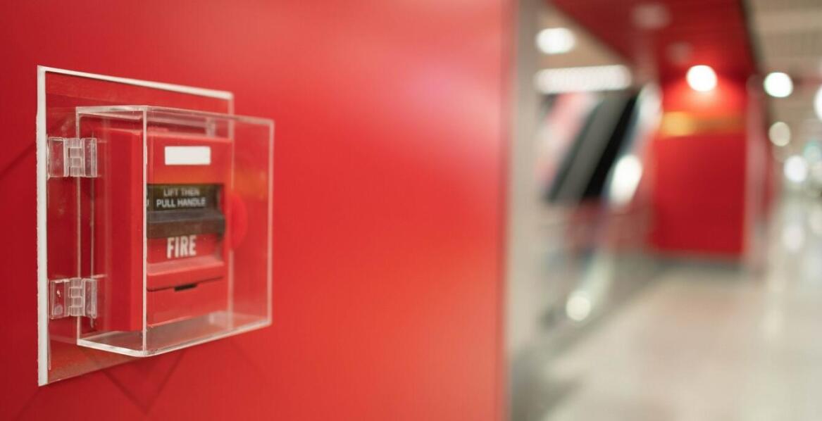 Ochrona przeciwpożarowa serwerowni z użyciem zasysających systemów gazowych