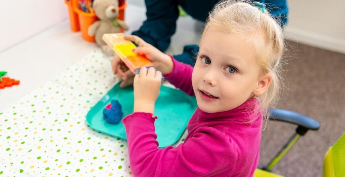 Jakie techniki TUS są efektywne dla dzieci z trudnościami w rozwoju?