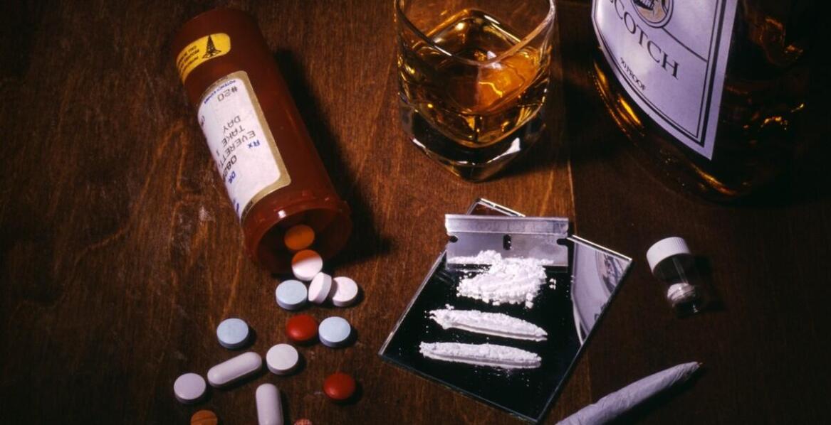 Czy do prywatnego ośrodka leczenia uzależnień mogą trafić osoby uzależnione od leków?