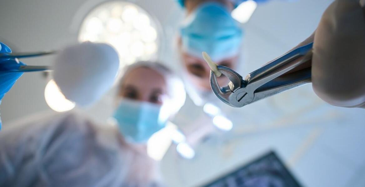 Usuwanie ósemek: Na co zwrócić uwagę przed zabiegiem i po zabiegu?