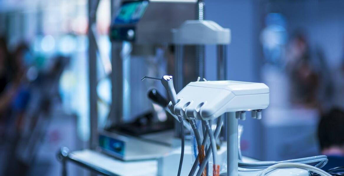 Frezy protetyczne a technologiczne innowacje w stomatologii