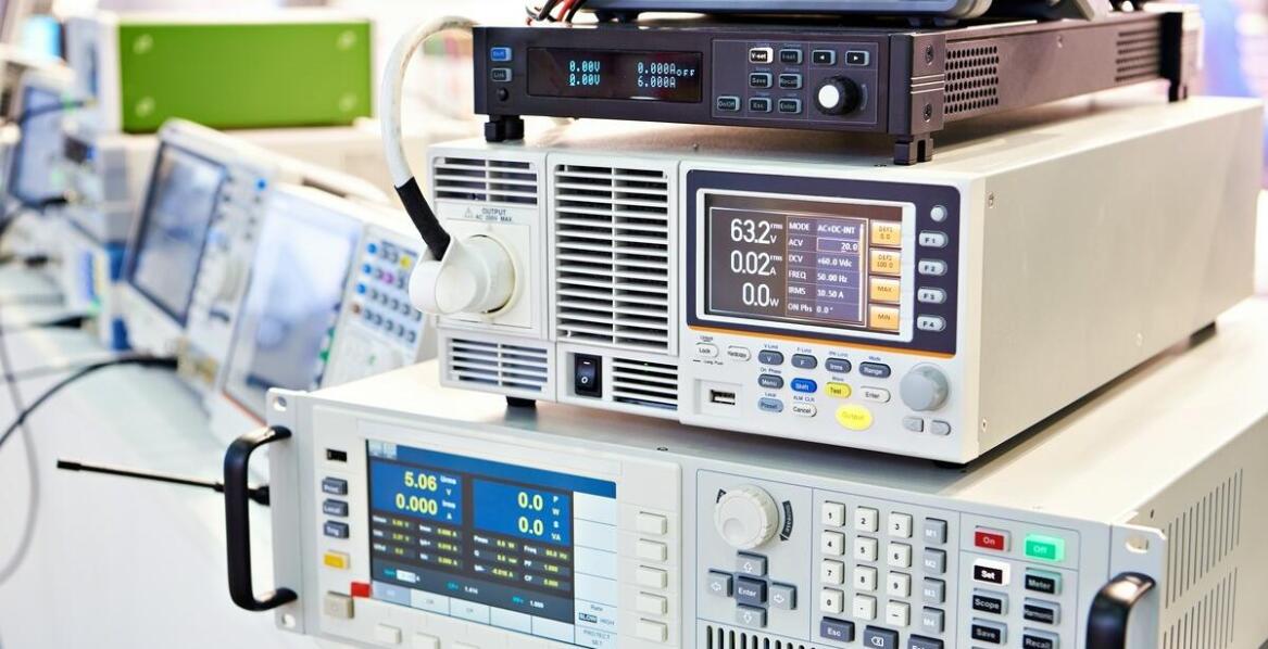 Kluczowe techniczne aspekty badań magnetyczno-proszkowych