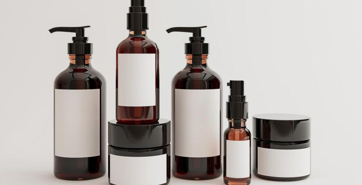 Zastosowanie technologii UV INKJET w branży kosmetycznej