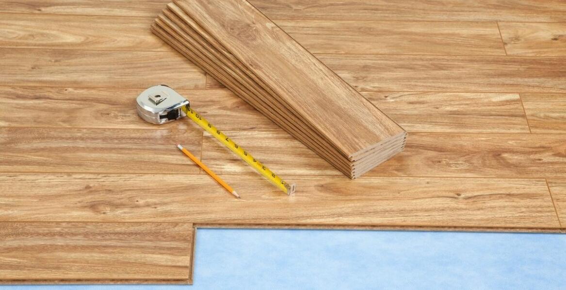 Jak przygotować pomieszczenie do układania podłogi?