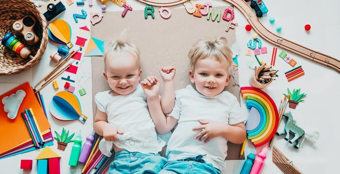 Tworzenie maskotek inspirowanych twórczością dziecięcą: co warto wiedzieć?