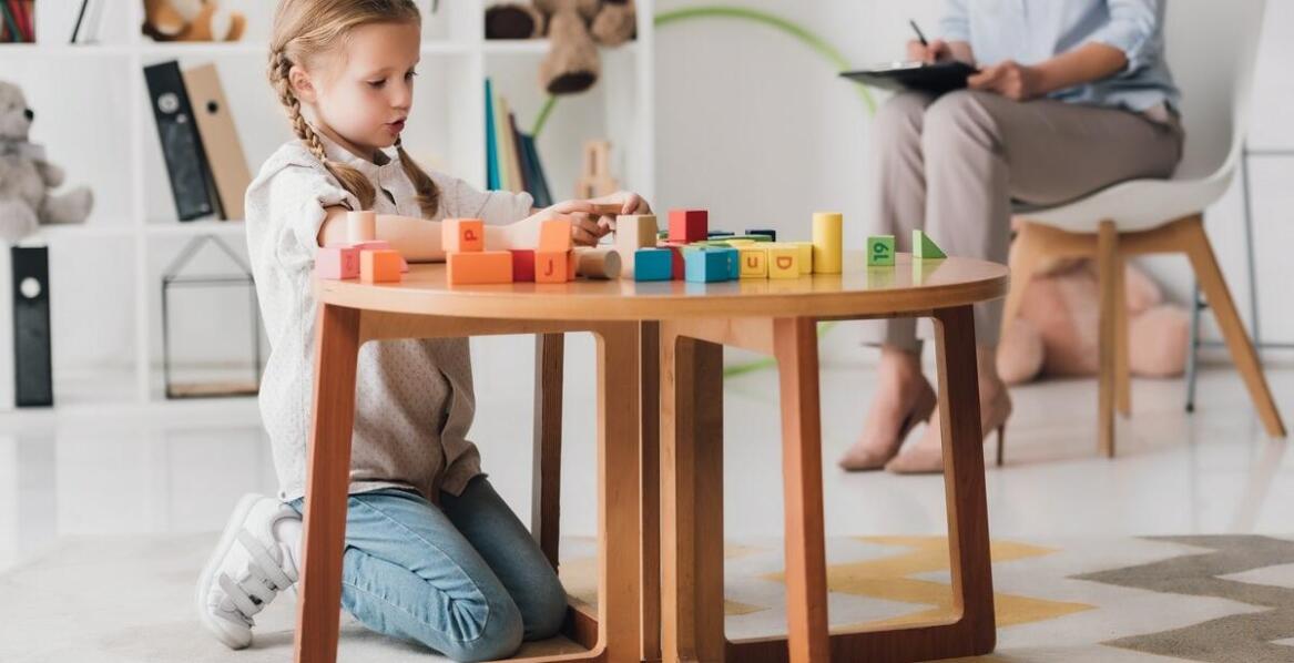 Znaczenie współpracy rodziców w procesie terapeutycznym dzieci z ASD.