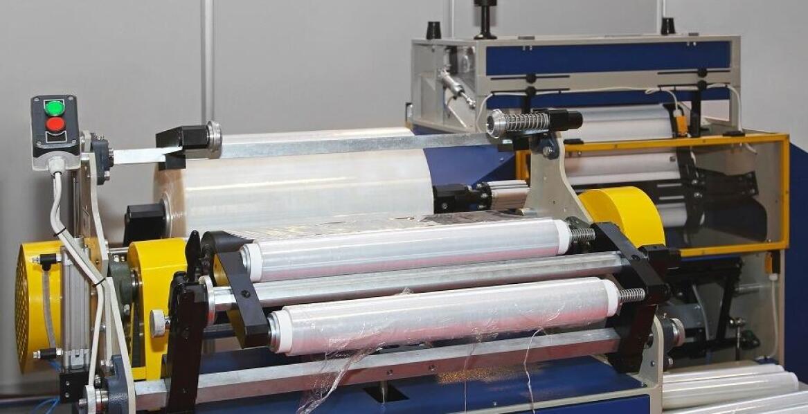 Jakie są kluczowe cechy, które powinien mieć producent zgrzewarek?