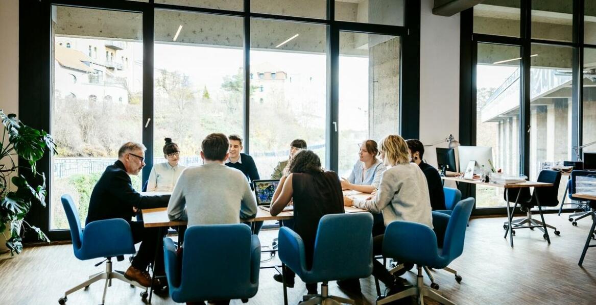 Jak szkolenia przygotowują firmy do spełnienia ekologicznych norm?