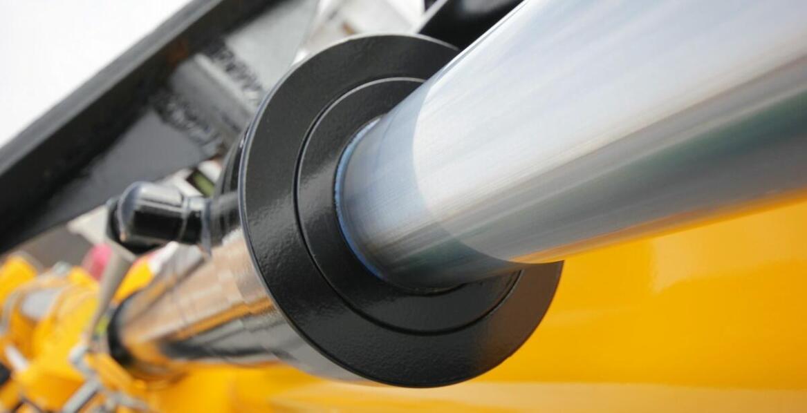 Siłownik przyczepy a precyzja podnoszenia i kiprowania