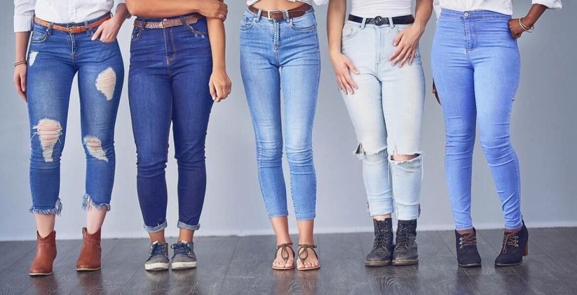 Damskie jeansy skinny a różne typy sylwetki – jak dopasować?
