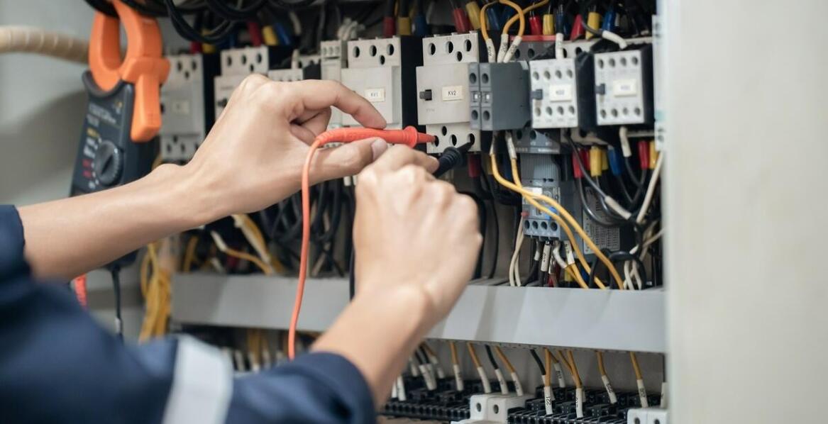 Jakie wyzwania wiążą się z instalacją miedzianego przewodu 10 mm?