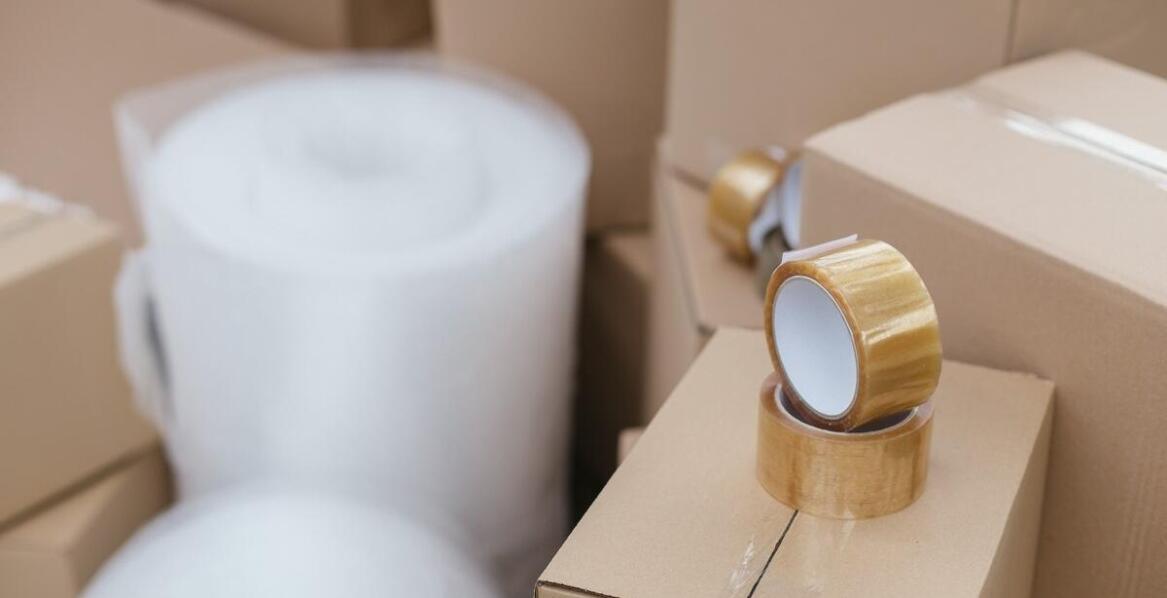 Zastosowanie foliopaków do ochrony delikatnych przedmiotów podczas transportu