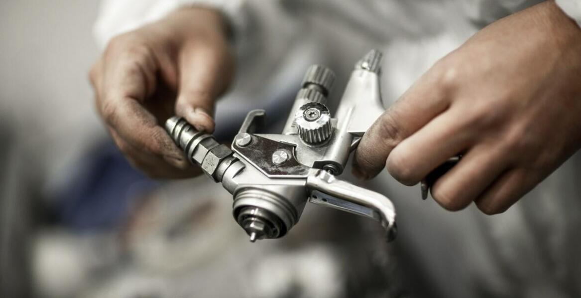 Poradnik dla klienta: jak rozpoznać pierwsze objawy uszkodzenia wtryskiwaczy do benzyny?