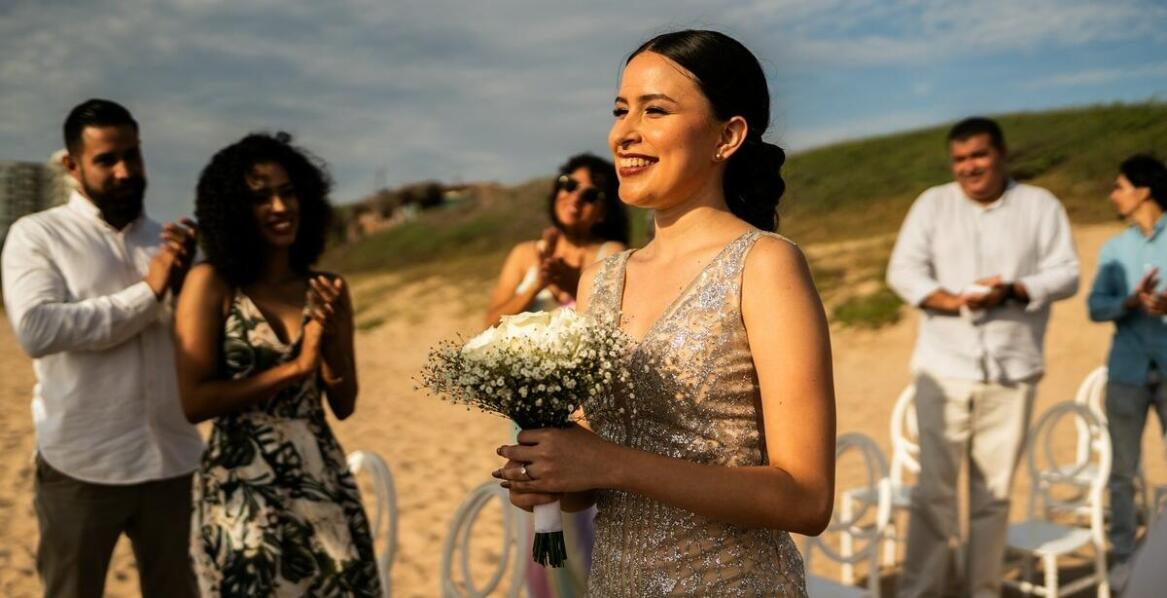 Jak profesjonalny fotograf dba o dyskrecję podczas ślubnej ceremonii?