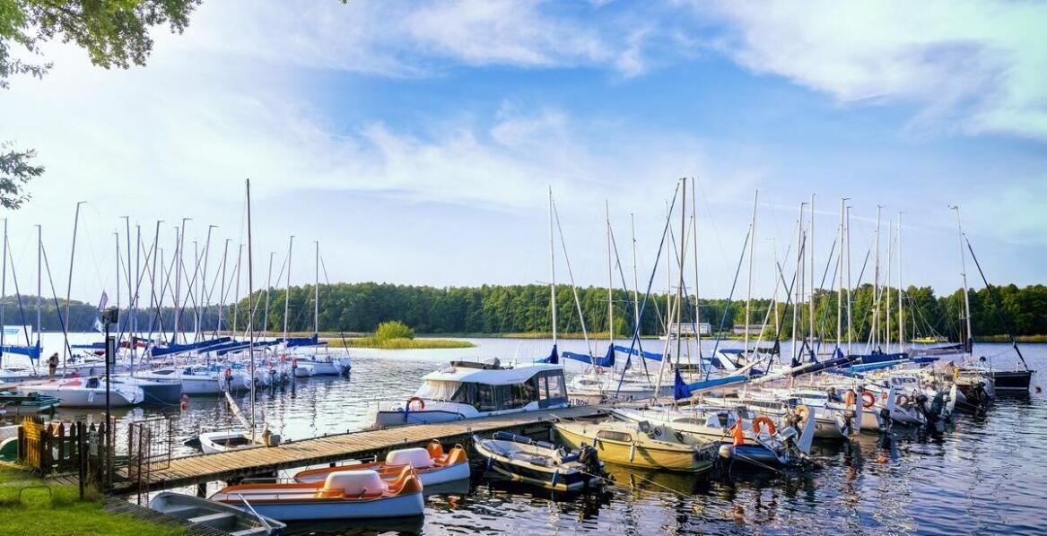 Kolonie w mazurskim wypoczynkowym ośrodku – co proponujemy dzieciom?