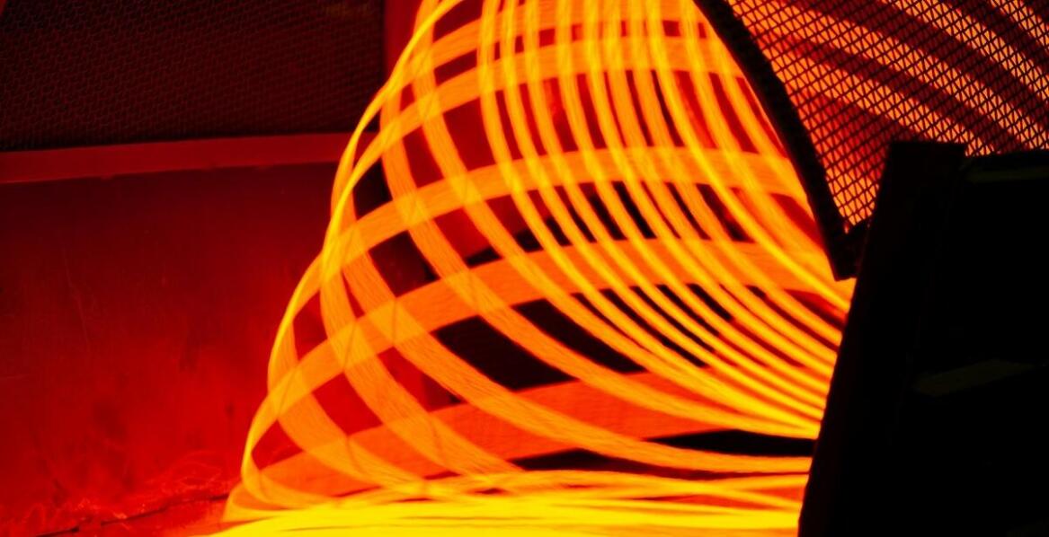 Efektywność cieplna węglowych promienników – jakie są zalety?