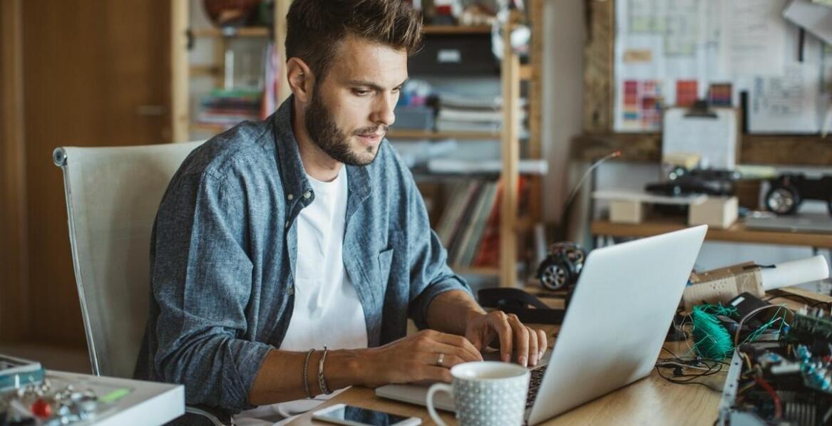 Jak zapewniać aktualność i utrzymanie stron internetowych dla swoich klientów?