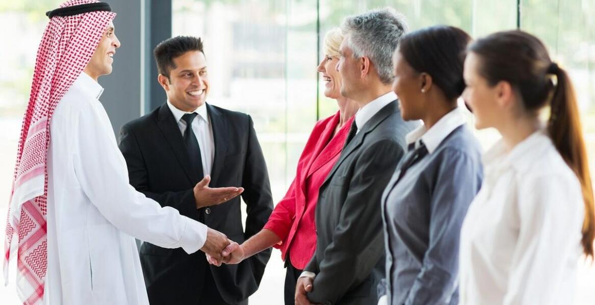 Tajemniczy klient po angielsku" – jak skutecznie oceniać międzynarodowe standardy obsługi?