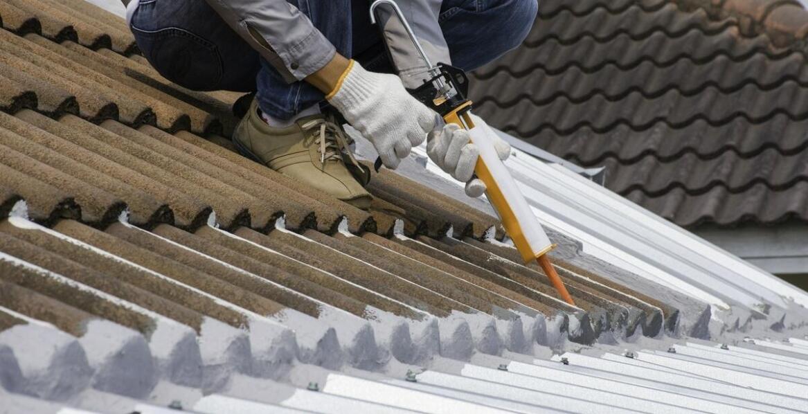 Techniki uszczelniania dachowych konstrukcji – co warto wiedzieć?