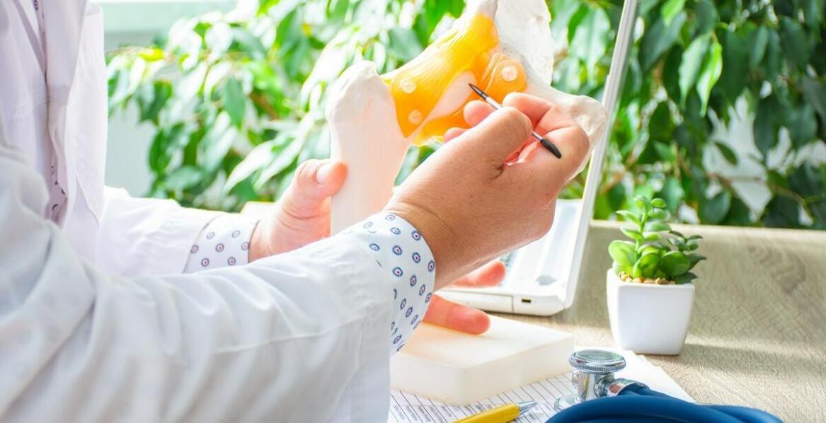 Zastosowanie manualnej terapii w leczeniu zespołu cieśni nadgarstka