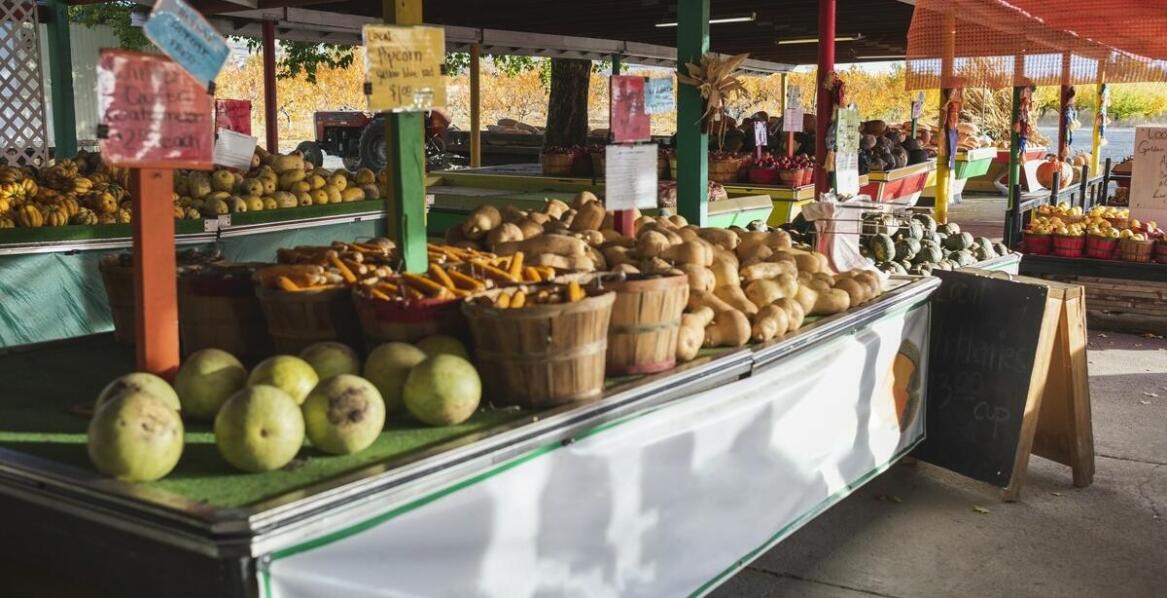 Jak wizerunkowa fotografia może wspierać rozwój lokalnych przedsiębiorstw?