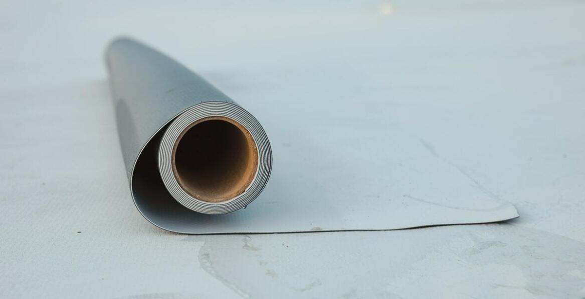 Jak dobrać odpowiednią PCV membranę do konkretnego projektu budowlanego?