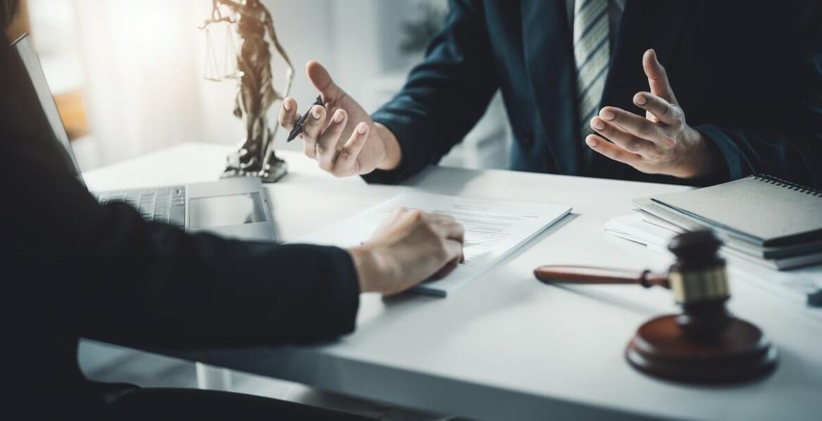 Alternatywy dla konsumenckiej upadłości – co prawny radca może doradzić?