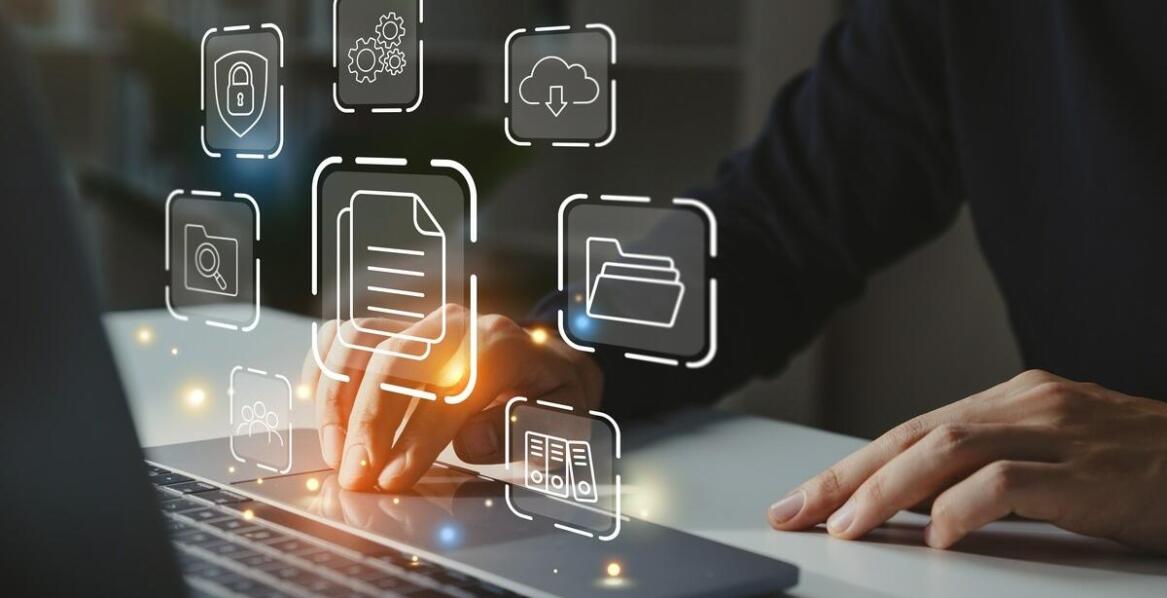 W jaki sposób bezpieczne online podpisywanie umów wspiera jednoosobowe firmy?