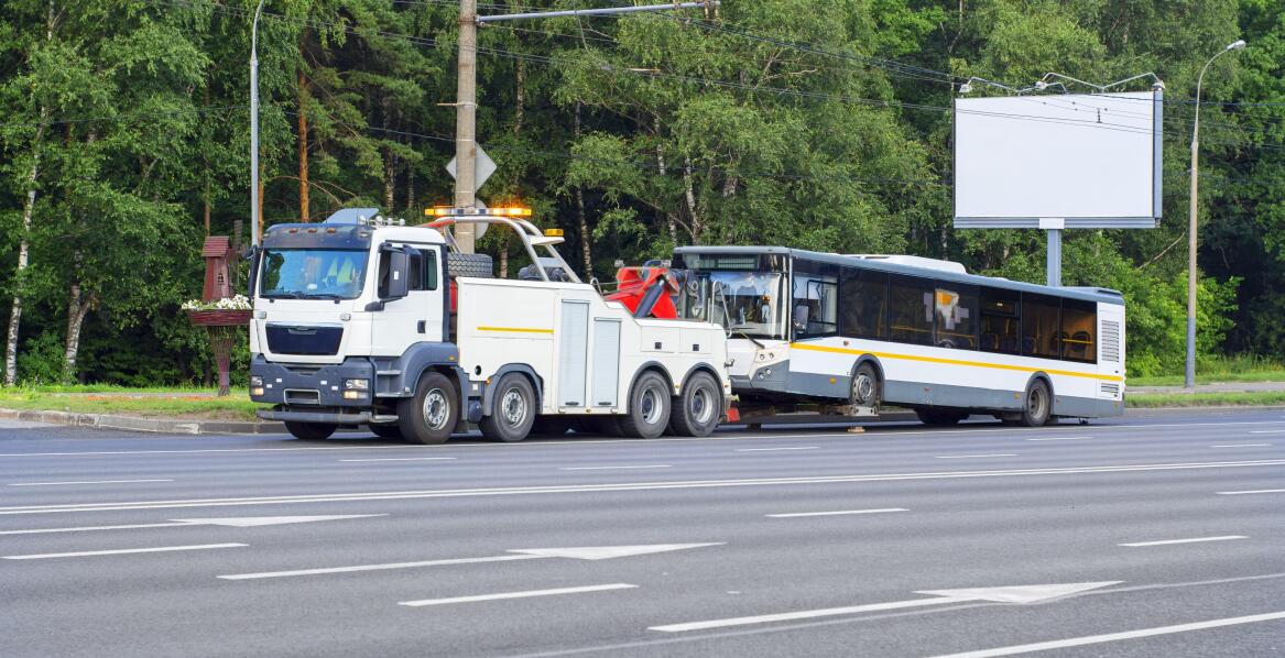 Znaczenie szybkiej interwencji w przypadku awarii busa na trasie.